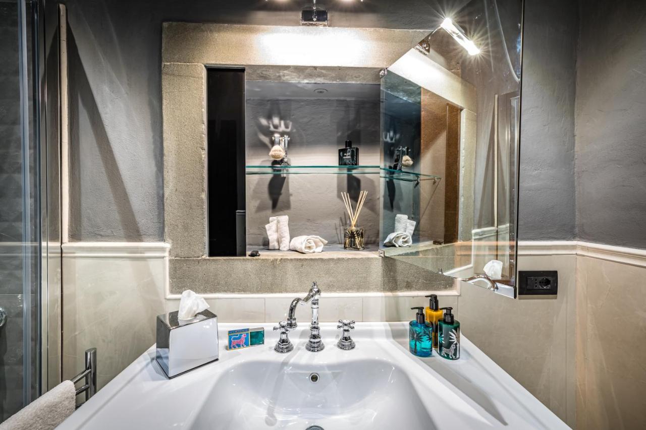Palazzo Bianca Cappello Residenza D'Epoca Hotel ฟลอเรนซ์ ภายนอก รูปภาพ