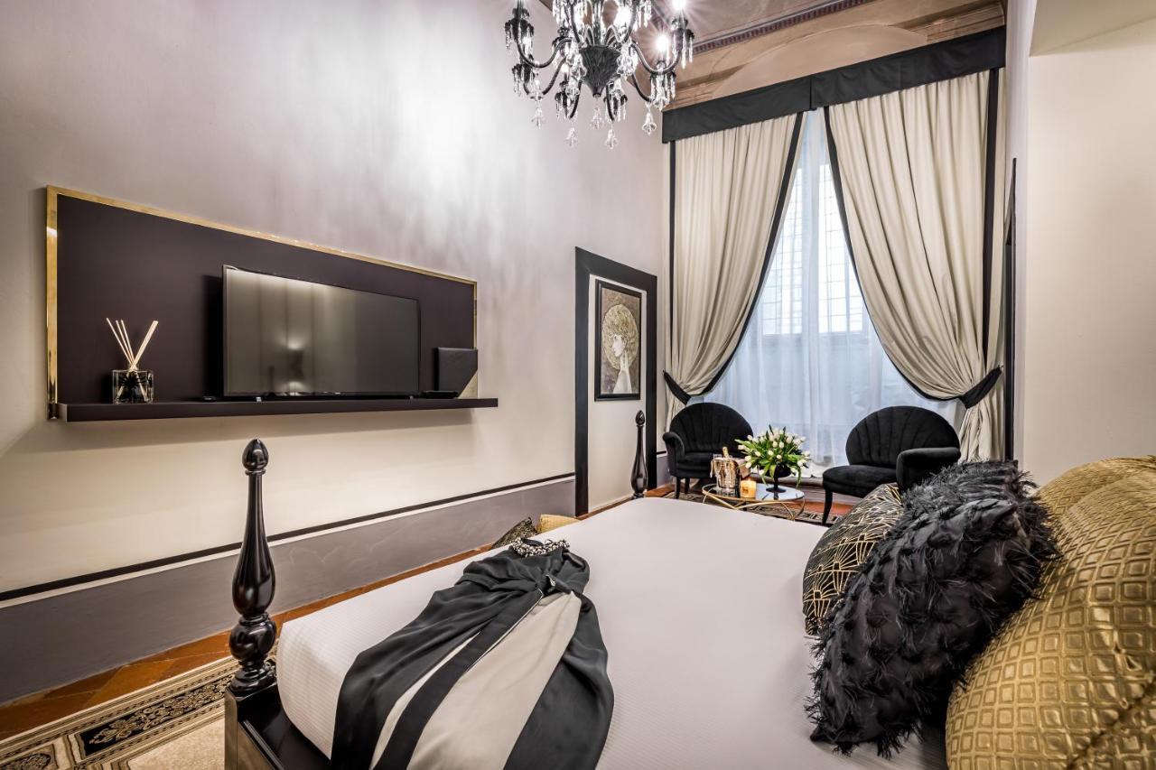 Palazzo Bianca Cappello Residenza D'Epoca Hotel ฟลอเรนซ์ ภายนอก รูปภาพ